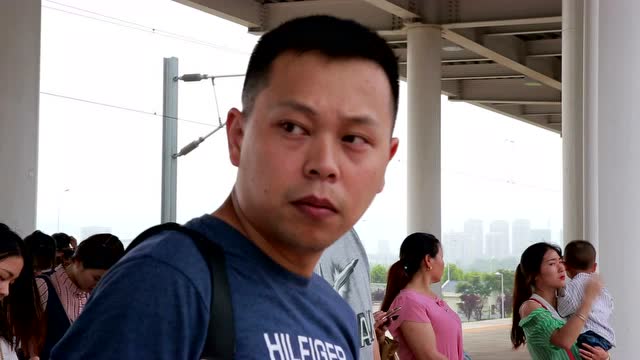 三等獎：《掃黑衛士楊家歡》報送單位：市公安局