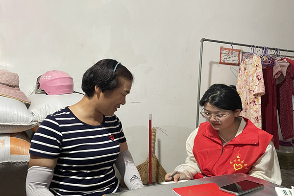 巢湖市：“三個(gè)注重”鍛造高素質(zhì)選調(diào)生隊(duì)伍